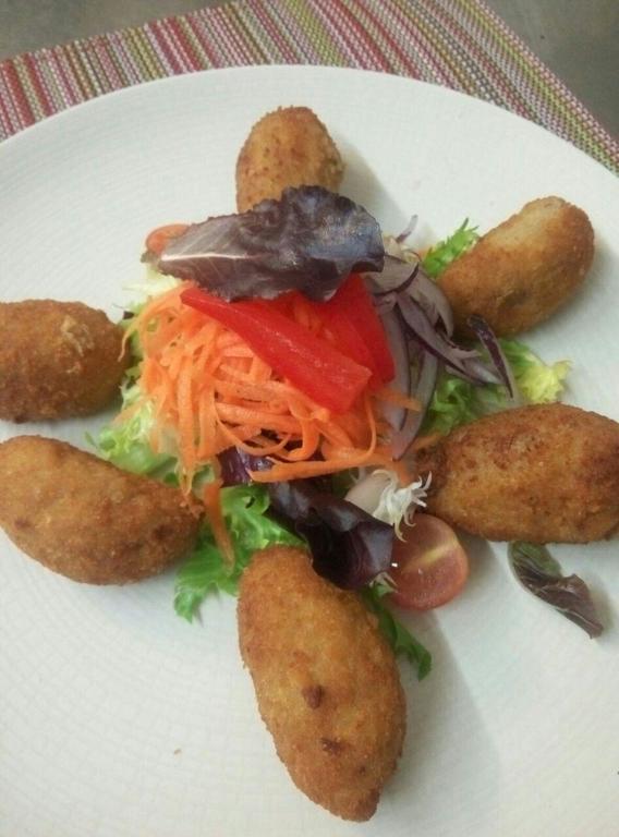 Hostal Torremirona Salt Dış mekan fotoğraf